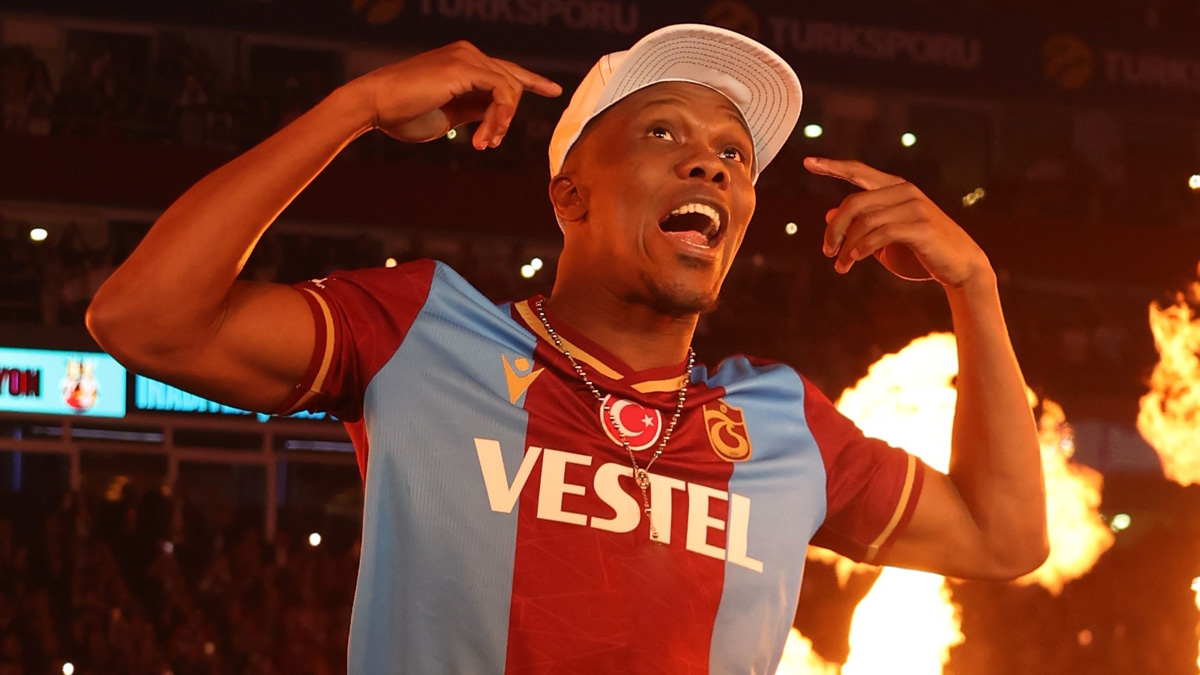 Transfer resmen bitti! Anthony Nwakaeme'den ters k��e: �mzay� at�yor...