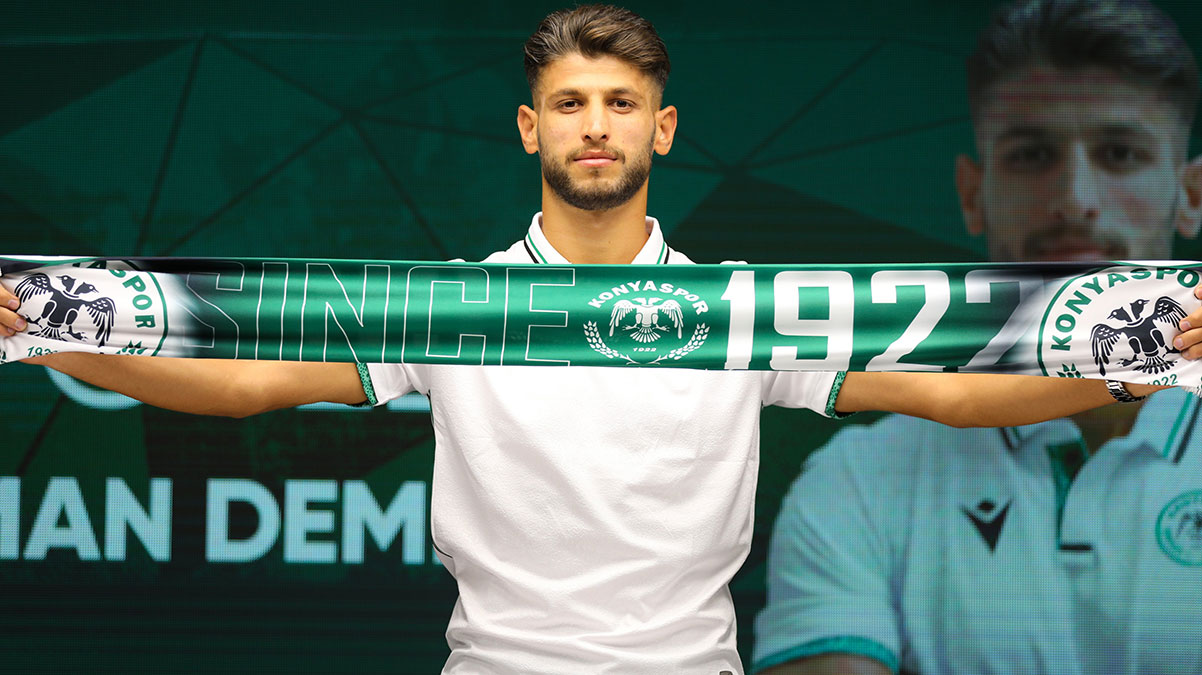 ��te Abd�lkerim Bardakc�'y� Galatasaray'a satan Konyaspor'un yeni stoperi