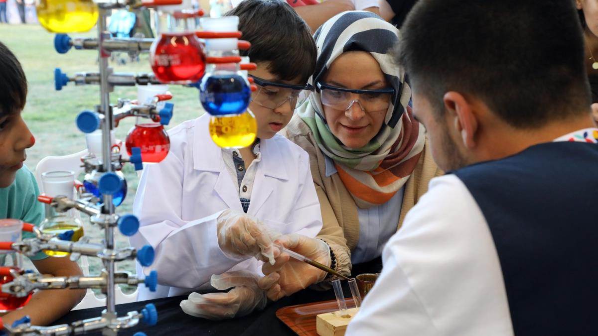 Konya'da genlerin bilim heyecan