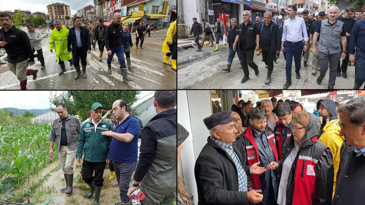 Bakanlar afet blgesinde! Bakan Soylu: Bin 471 ara ve 5 helikopter grev yapyor 