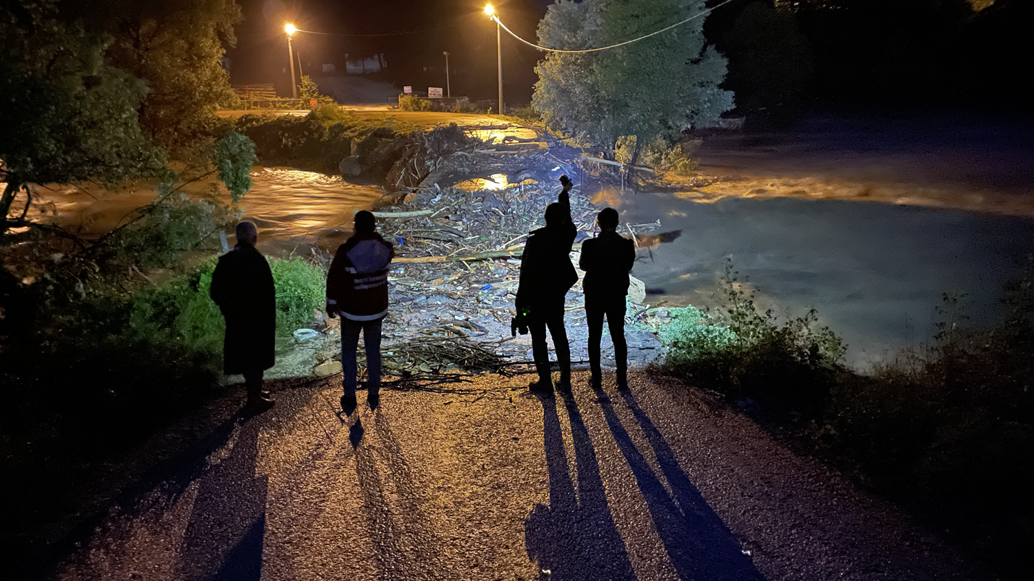 D�zce'de sele kap�lan kep�e operat�r� aran�yor