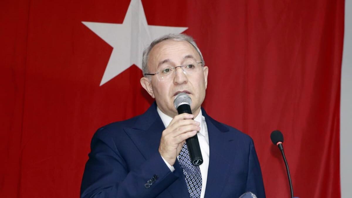 AK Parti'den ''istifa'' iddiasna yalanlama: Bu iftiradr