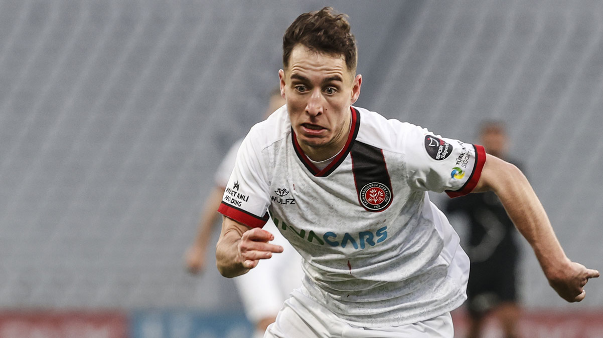 Emre Mor'un transferini resmen a��klad�lar