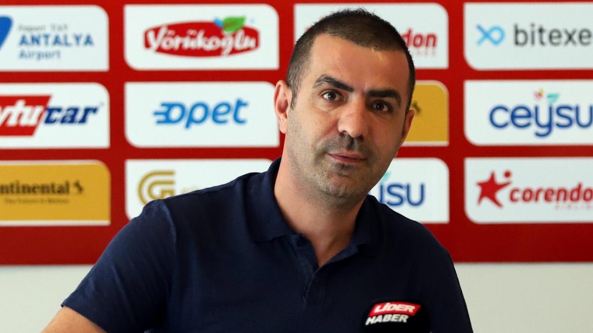 Antalyaspor'dan Fernando Martins aklamas