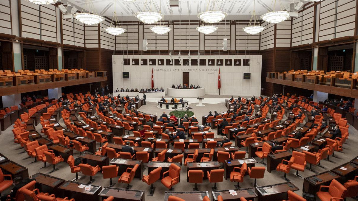Asgari �cret temmuz zamm� torba yasa teklifine eklendi