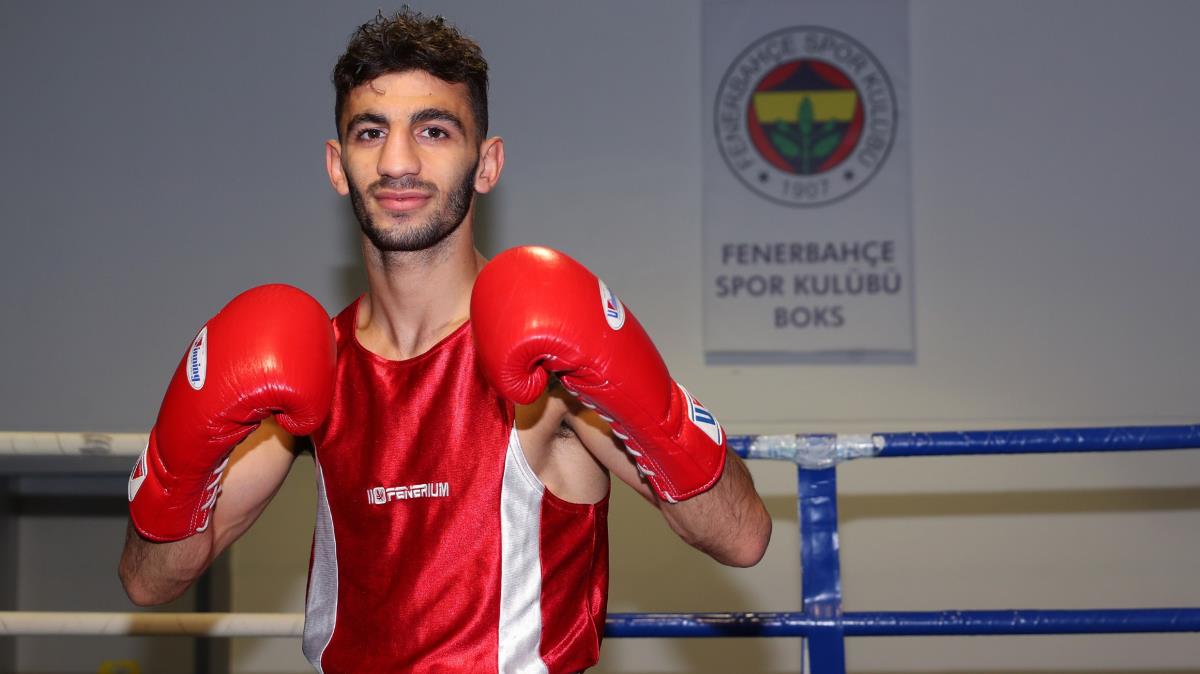 Milli boksr Batuhan ifti'den altn madalya