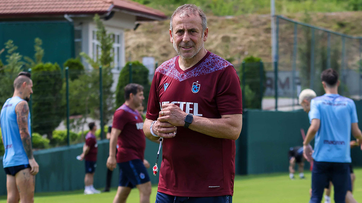 Abdullah Avc� formasyonu de�i�tirecek