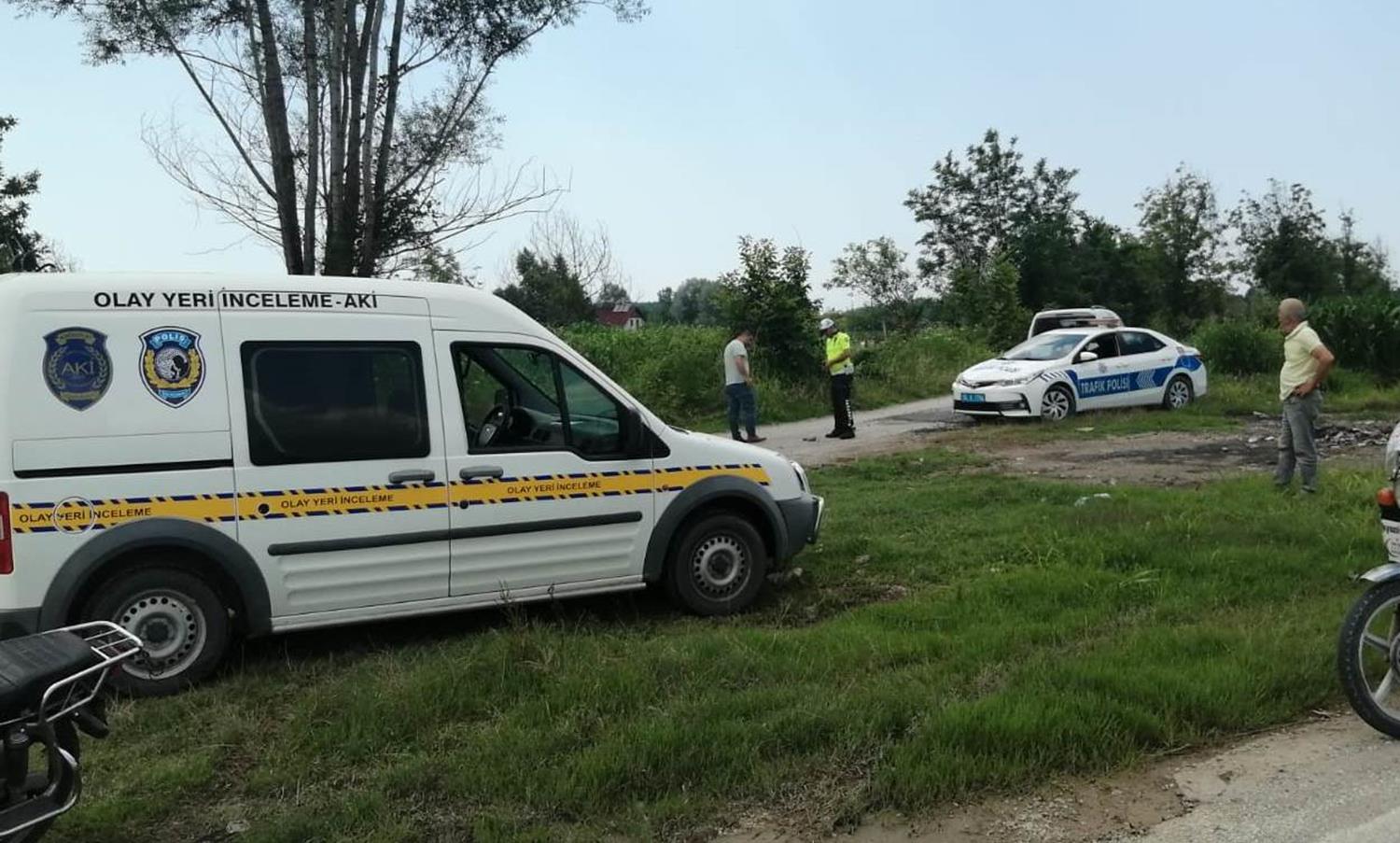 Tarlan�n kenar�nda tart��t��� kimli�i belirsiz ki�i taraf�ndan �ld�r�ld�