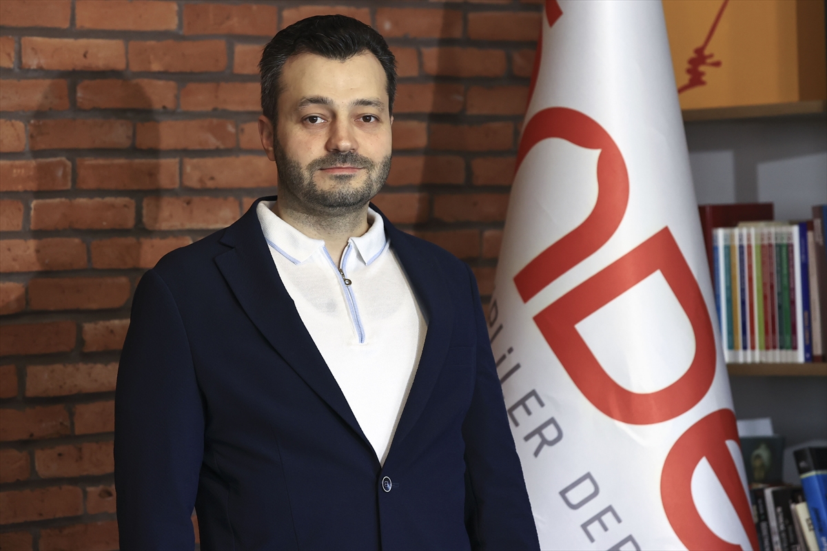 �NDER Ba�kan� Ceylan: �mam hatip okullar�m�z T�rkiye'nin marka okullar�na d�n��t�