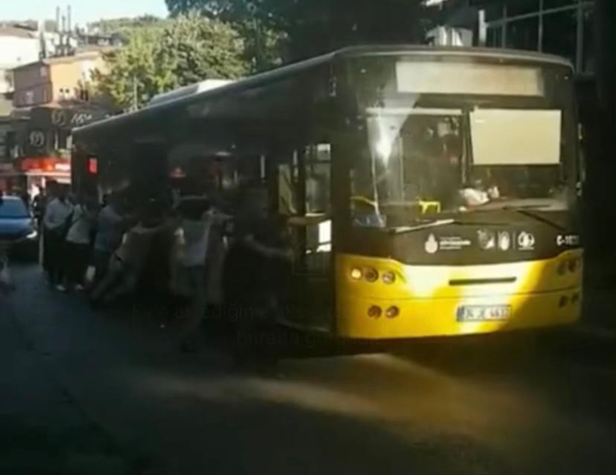 Arzalanan ETT otobsn yolcular itti! O anlar kaydedildi