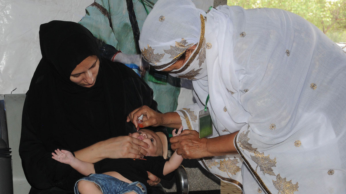 Afrika'da �ocuk felci seferberli�i: 7 milyon a�� yap�lacak