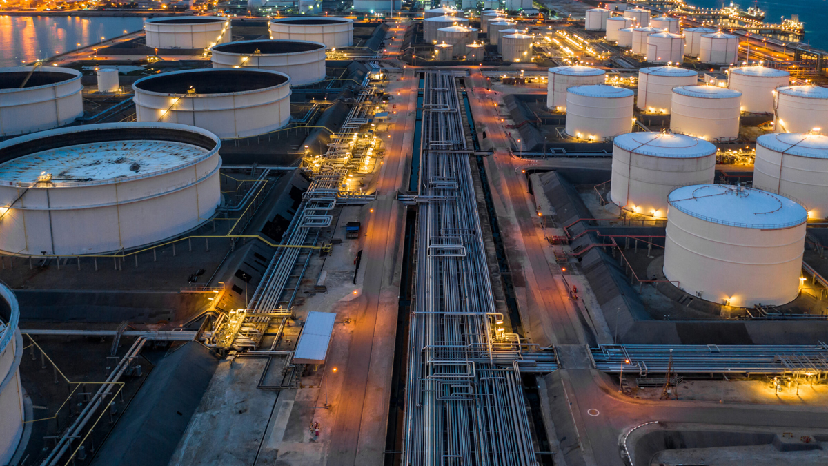 Resmen a��kland�: 110 milyon tonluk dev do�al gaz anla�mas�