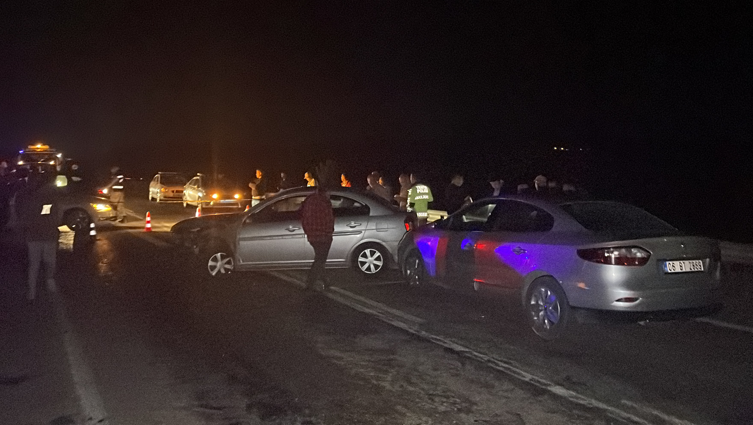 Bayburt'ta zincirleme trafik kazas�! 8 yaral�