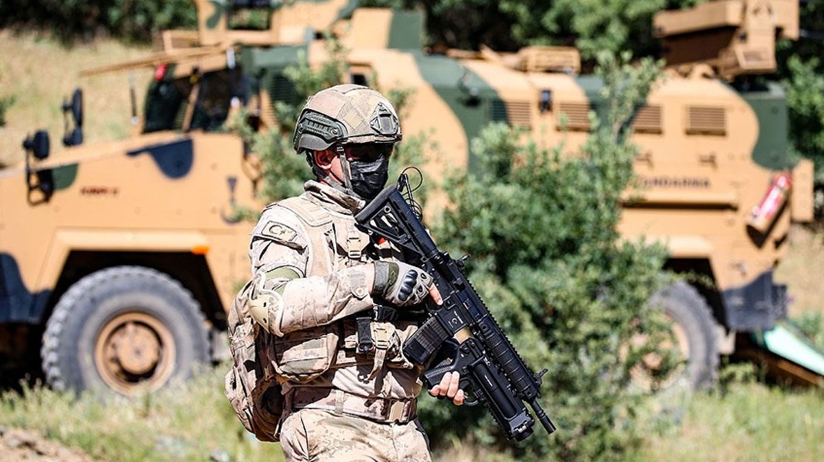 Tunceli'de tuzaklanm�� patlay�c� g�venlik g��leri taraf�ndan imha edildi