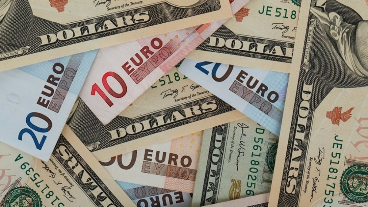 Avro/dolar paritesi 20 y�l sonra ilk kez 1'in alt�n� g�rd�