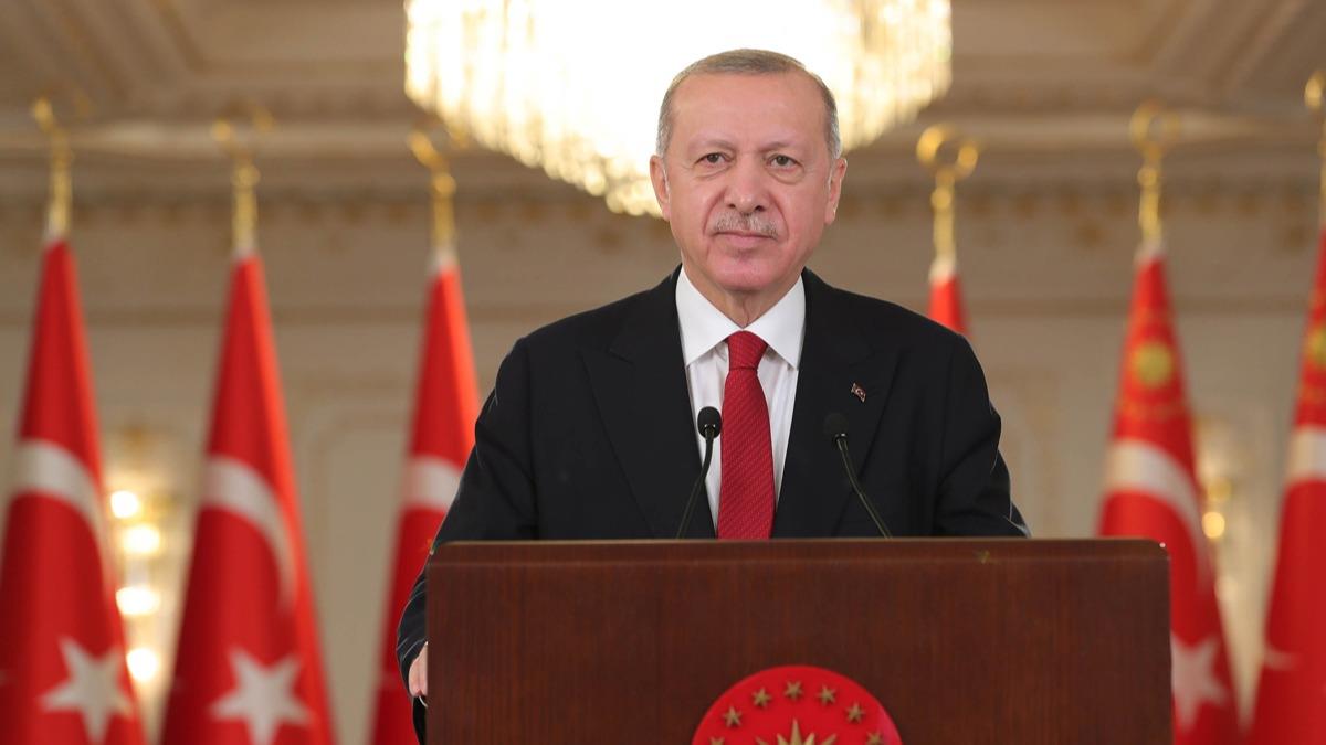 Cumhurbakan Erdoan'dan '15 Temmuz' ars: Tm vatandalarm davet ediyorum