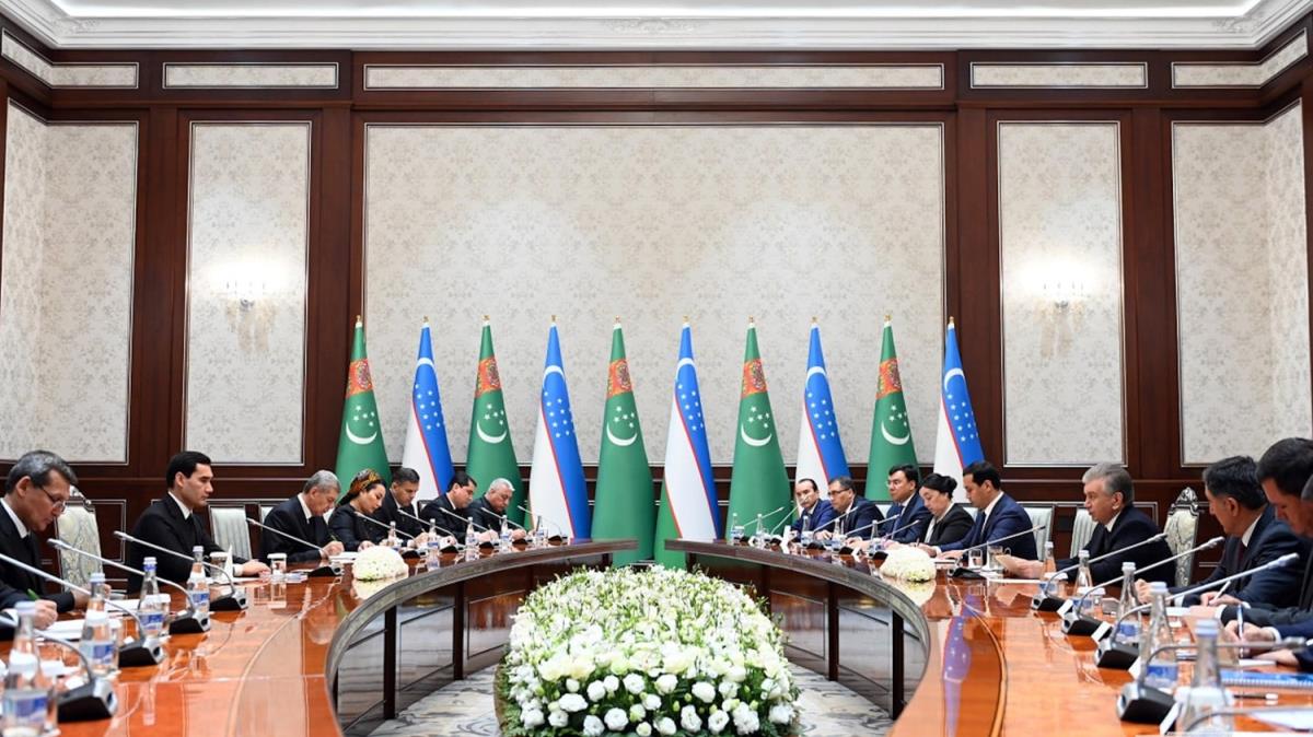 zbekistan ve Trkmenistan ok ynl i birlii ve stratejik ortakl derinletirecek 