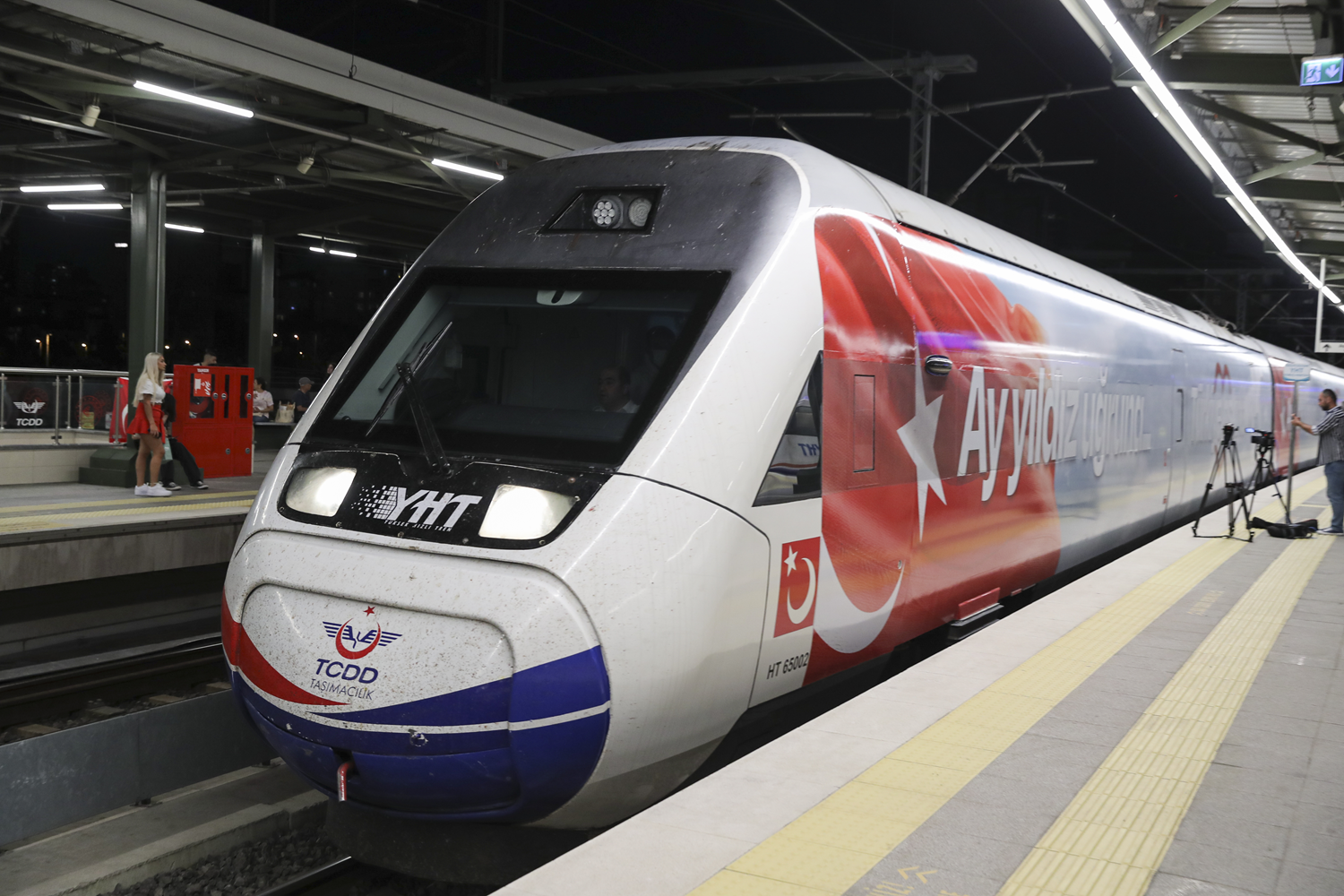 Ankara'dan yola ��km��t�... 15 Temmuz Demokrasi ve Milli Birlik Treni �stanbul'da