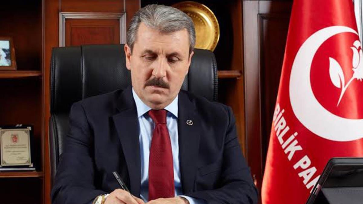 BBP Genel Bakan Mustafa Destici'den 15 Temmuz mesaj