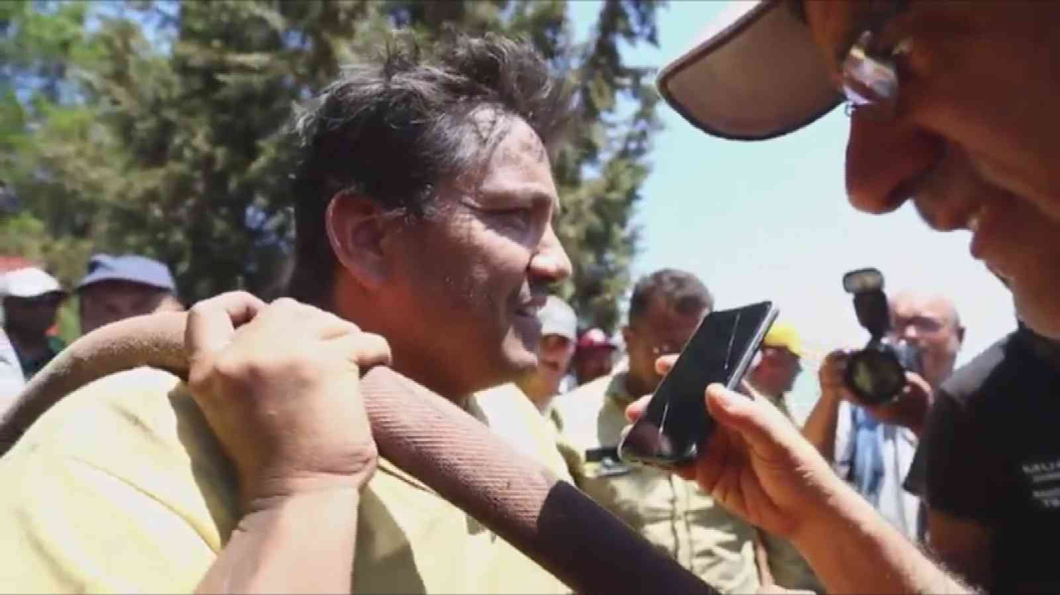 Cumhurba�kan� Erdo�an'�n telefonu, orman i��ilerine moral oldu