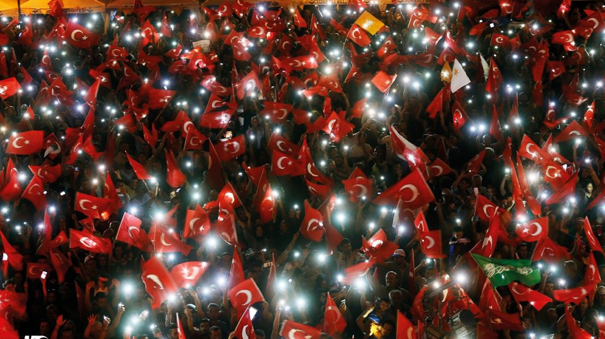 �� d�nyas�ndan 15 Temmuz mesaj�