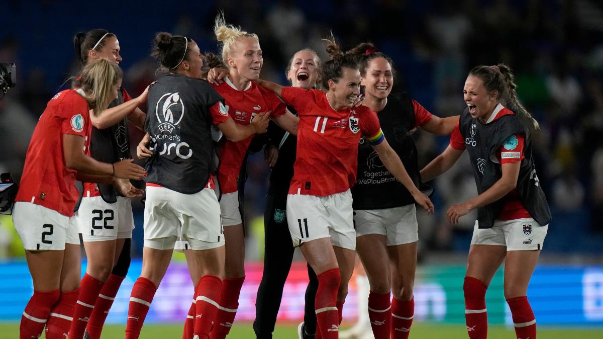 Avusturya, Avrupa Kadnlar Futbol ampiyonas'nda eyrek finale ykseldi