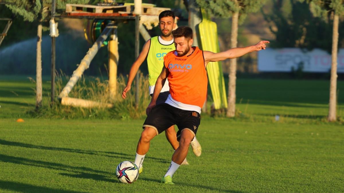 Yeni Malatyaspor'da yeni sezon mesaisi devam ediyor