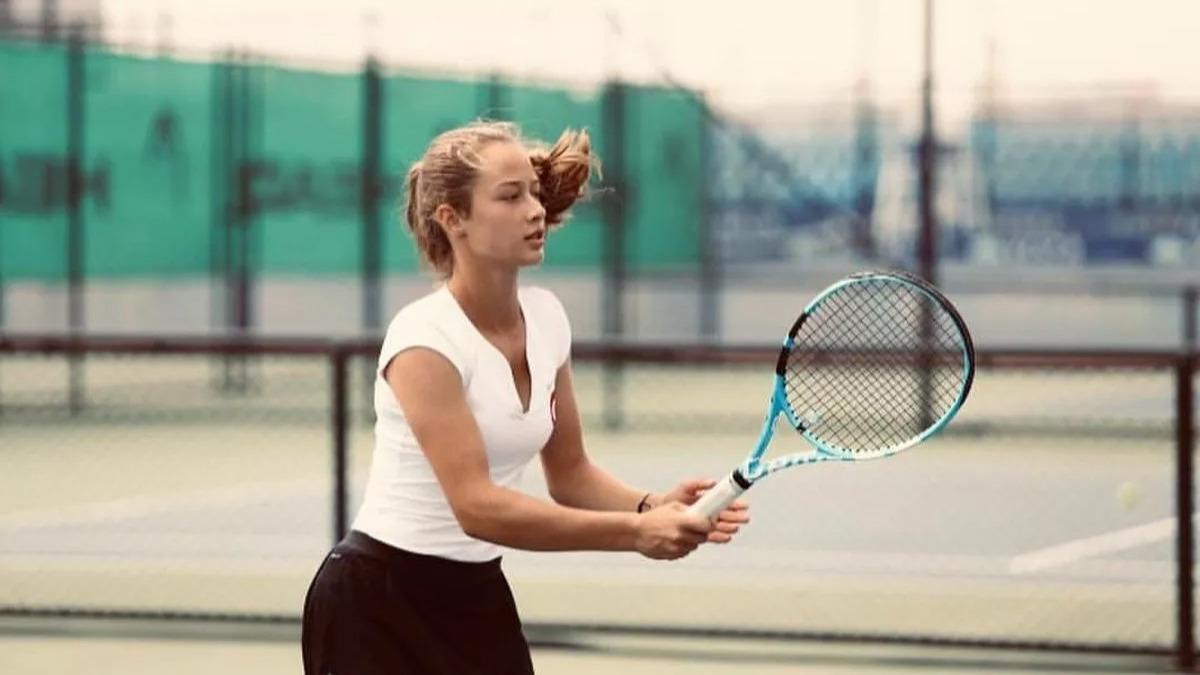 Milli tenisi Zeynep Snmez, Magic Hotel Tours'ta ampiyon oldu