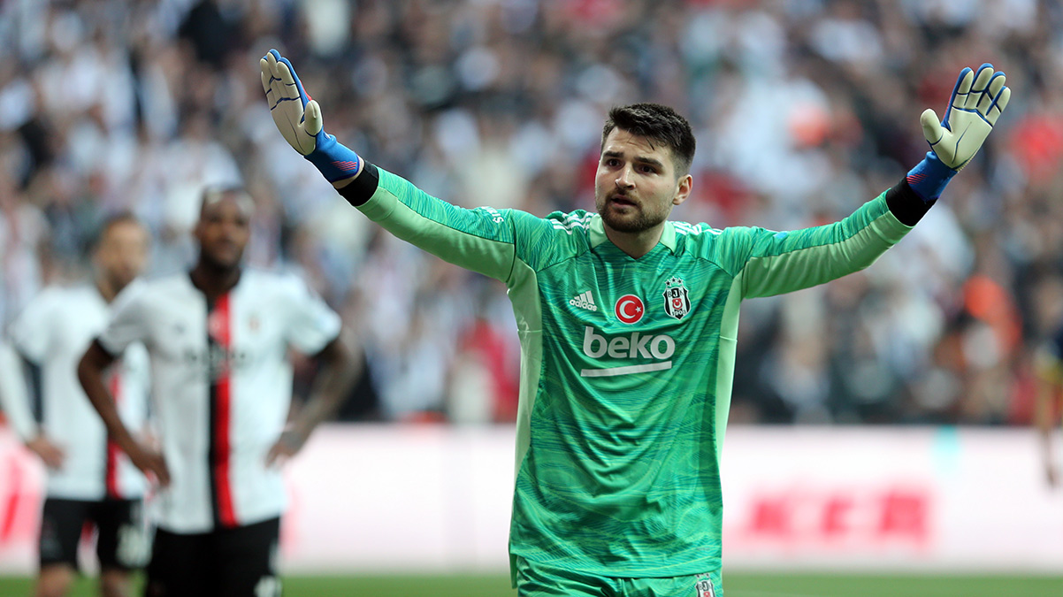 Ersin Destano�lu i�in karar verildi! Yerine gelecek kaleci bile belli