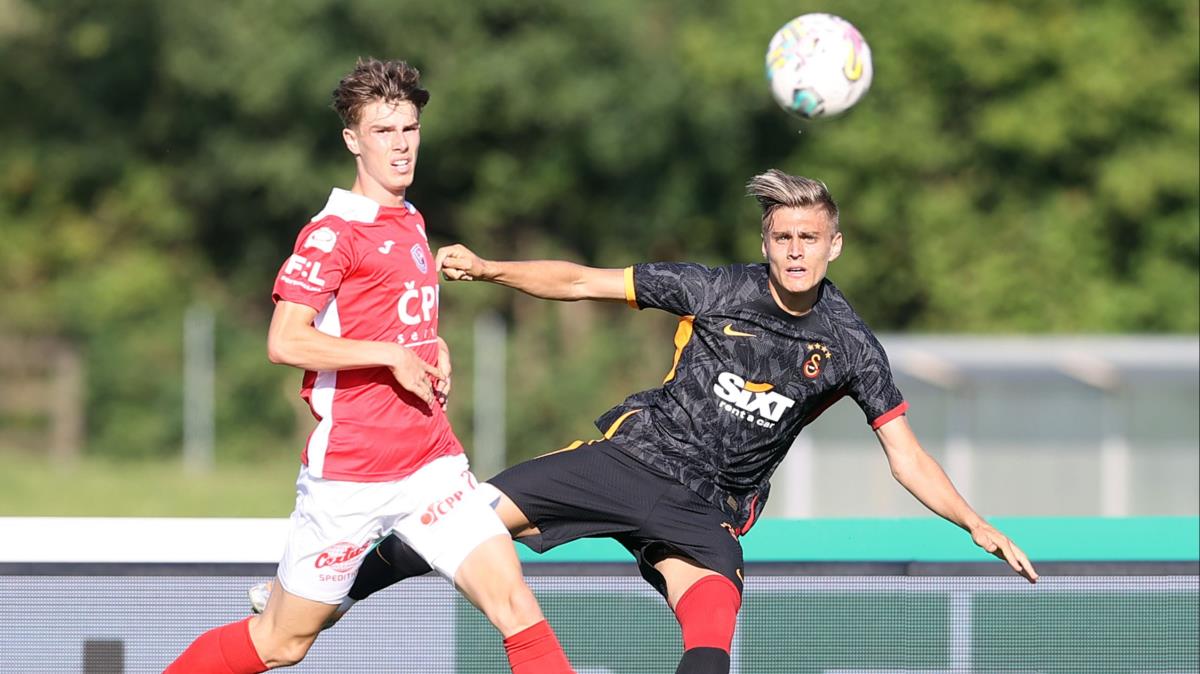 Galatasaray, Pardubice ile berabere kald