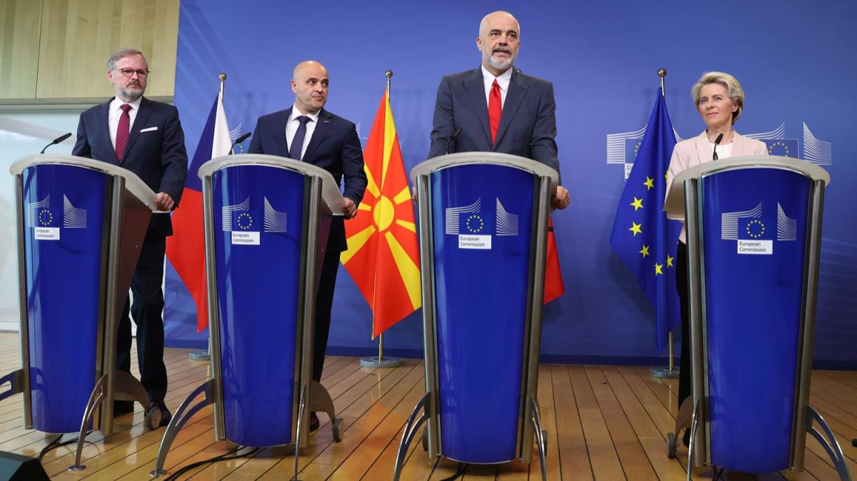 Arnavutluk ve Kuzey Makedonya AB'ye giriyor: Katlm mzakereleri balad