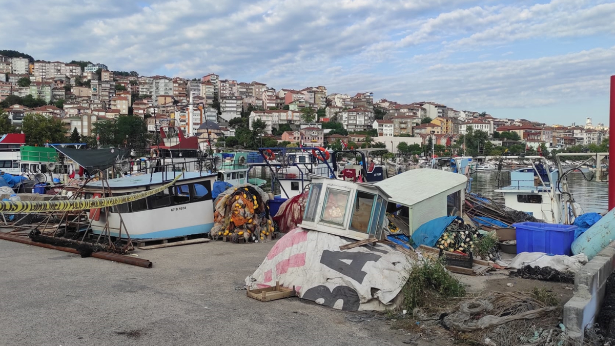 Bal�k��lar�n a��na tak�ld�! Polis ve jandarma ekipleri b�lgeye sevk edildi