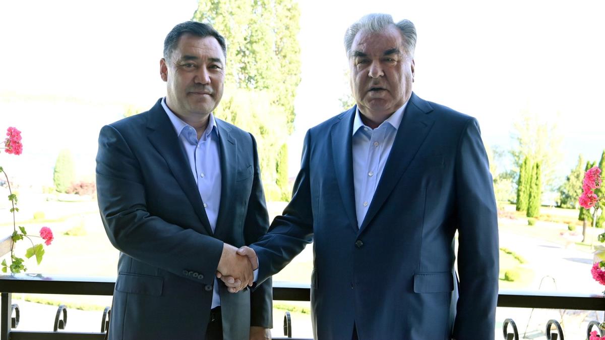 Krgzistan ile Tacikistan, hkmetler aras komisyonlarn faaliyetlerini younlatracak 