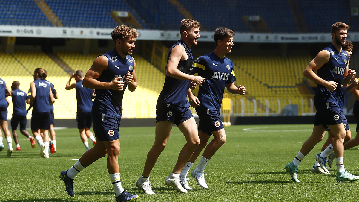 Fenerbah�e taktik �al��t�