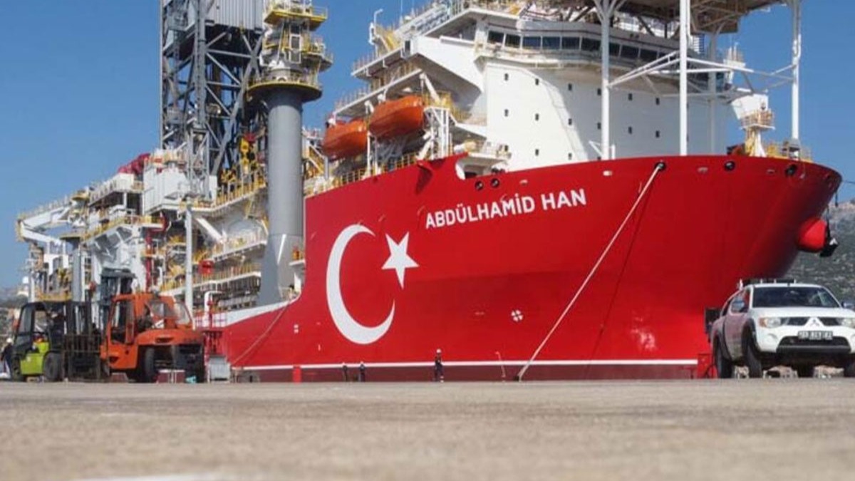Ersin Tatar: Abdlhamid Han sondaj gemisinin hizmeti ok byk olacaktr