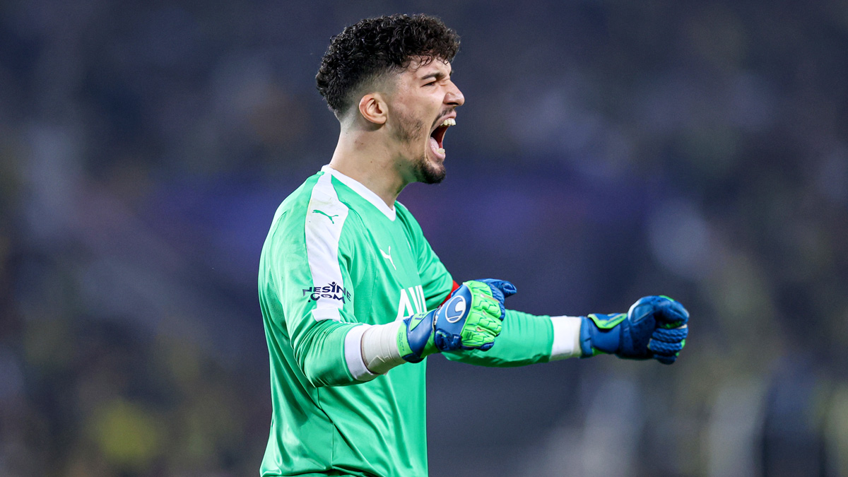 Altay Bay�nd�r bunu hep yap�yor! Devler Ligi'ne damga vurdu