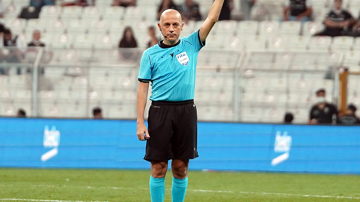 UEFA'dan 3 T�rk hakeme �st D�zey Hakem Kursu daveti