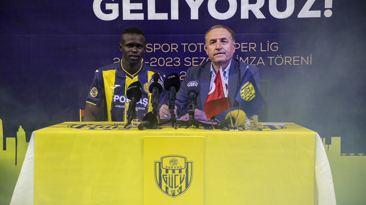 Faruk Koca: Fenerbahe'nin Lamine Diack' geri alma opsiyonu yok