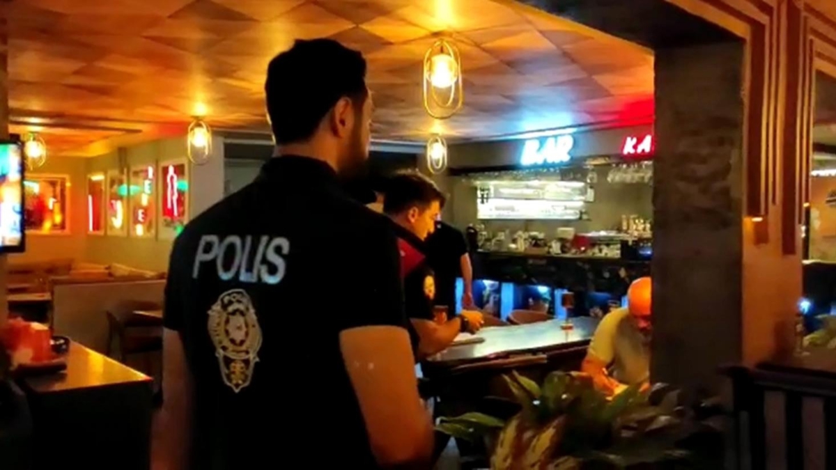Bursa'da 140 polisin katlmyla asayi uygulamas