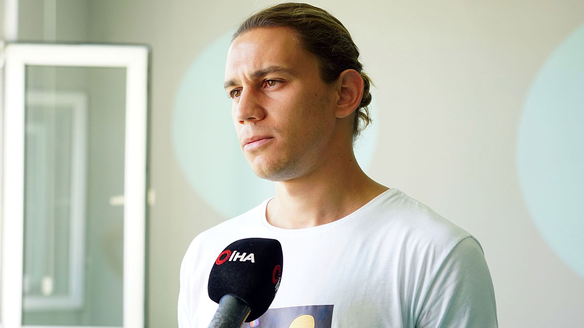 Taylan Antalyal�: Okan hoca ile yeni bir sayfa a�t�k