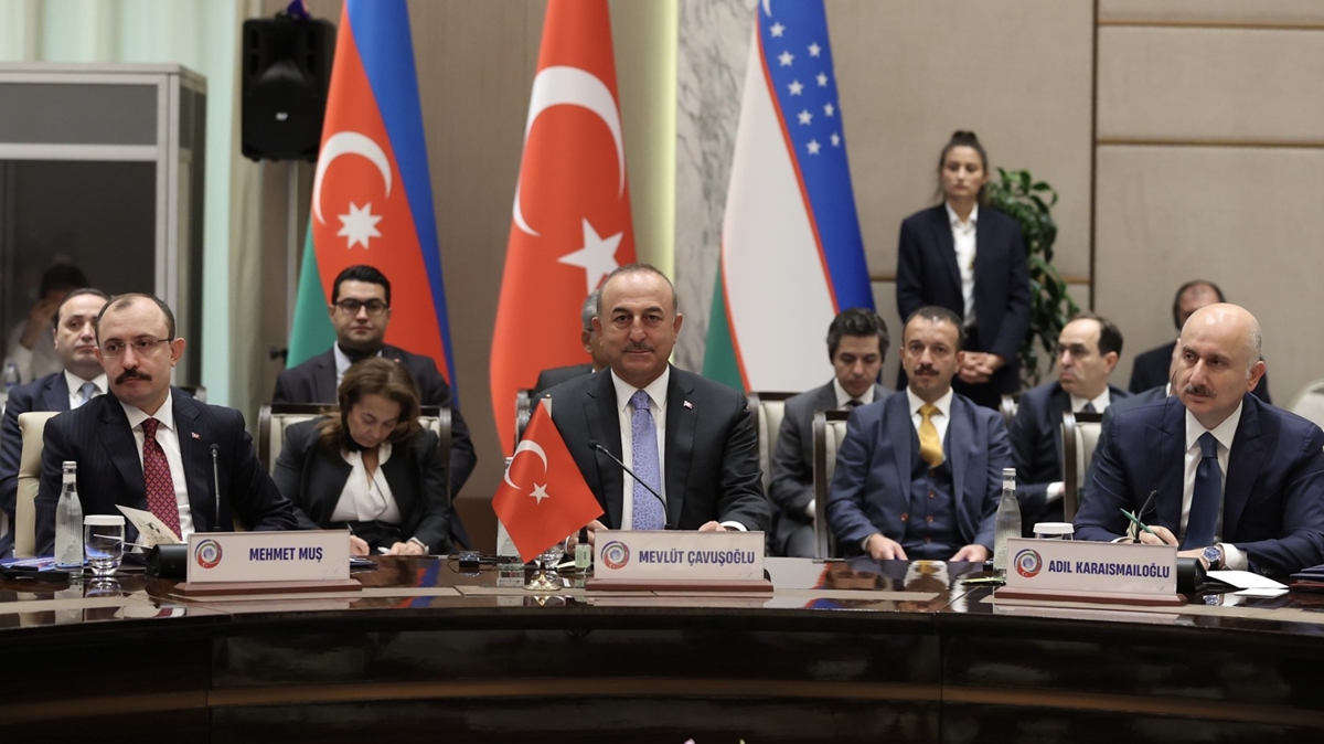 Bakan avuolu: Bu birliktelik tm dnyaya gl bir mesaj
