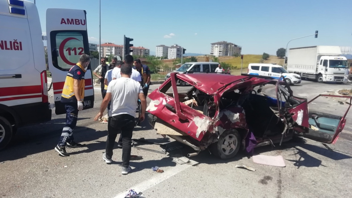 Bursa'da trafik kazas: 3 kii ld