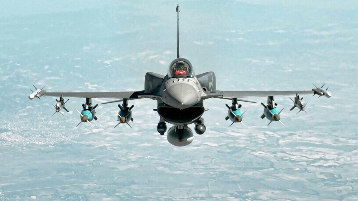 ABD'ye net mesaj: F-16 jetlerinin Trkiye'ye verilmesini bekliyoruz