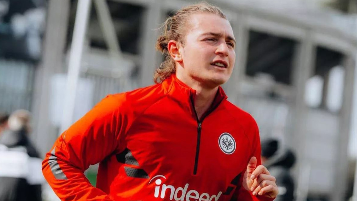 Ve Ali Akman transferi bitti! �mzay� at�yor: ��te yeni adresi