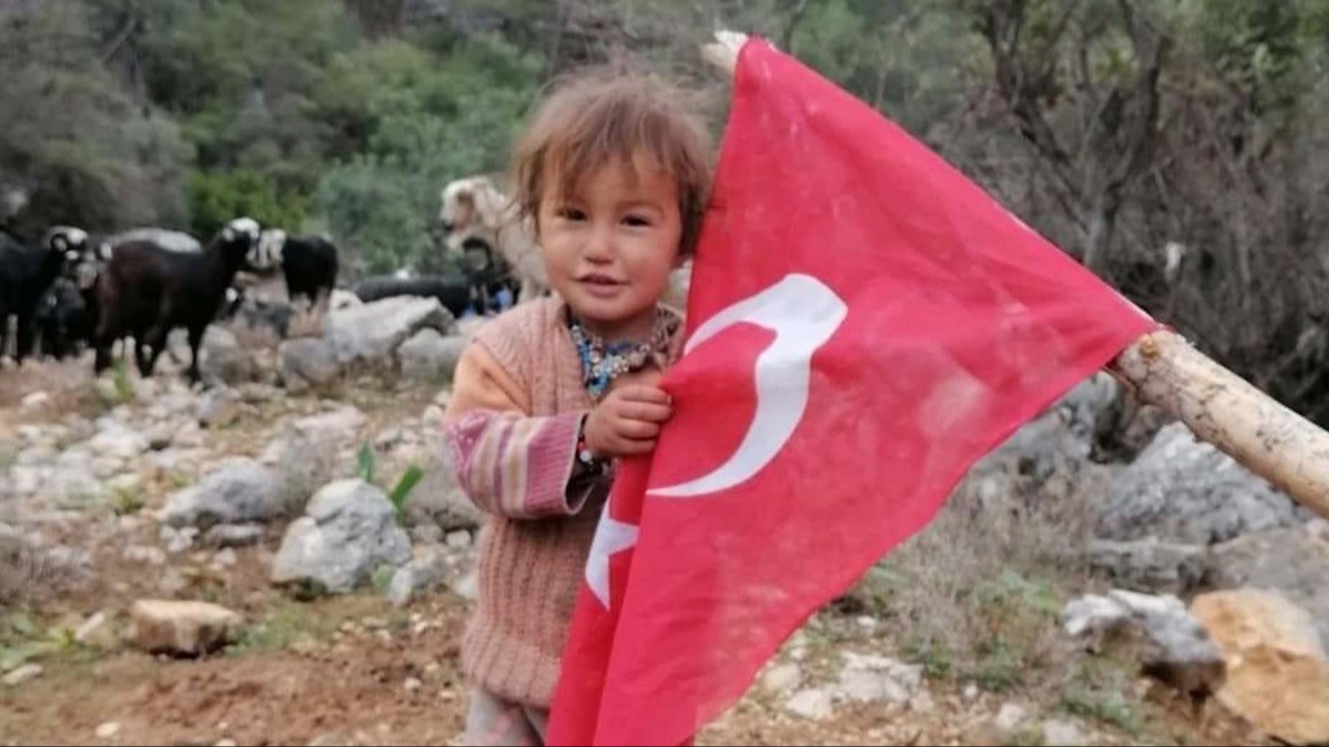 Kk Mslime'nin lmyle ilgili 4 sank hakim karsnda