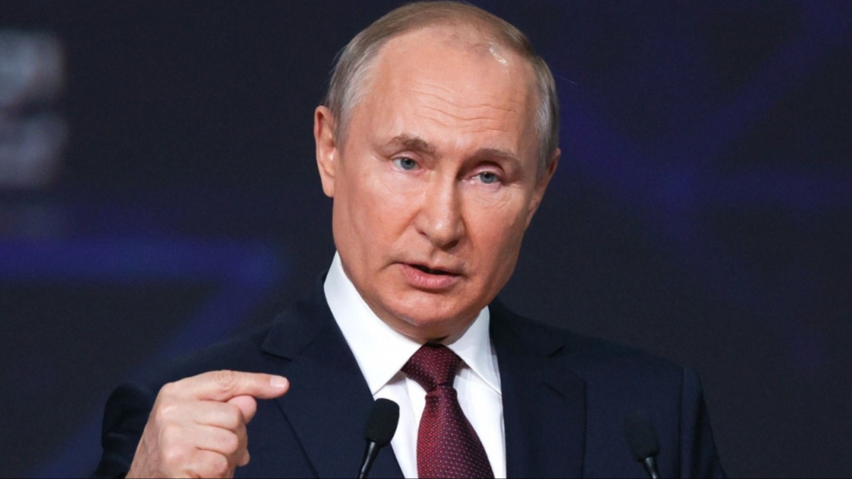 Putin imzalad: Dost olmayan lkelere yasakland