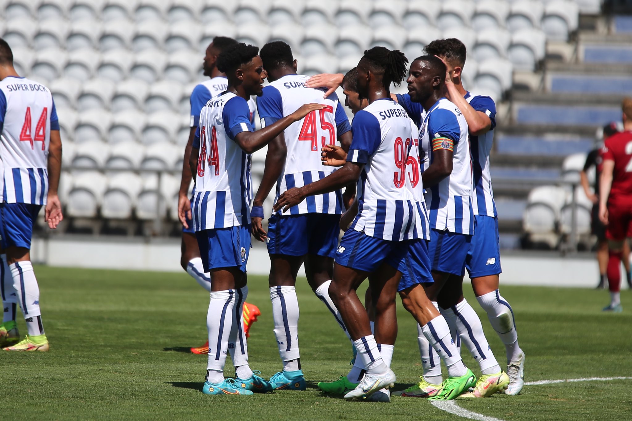 Porto, Maritimo'yu 5 golle ge�ti