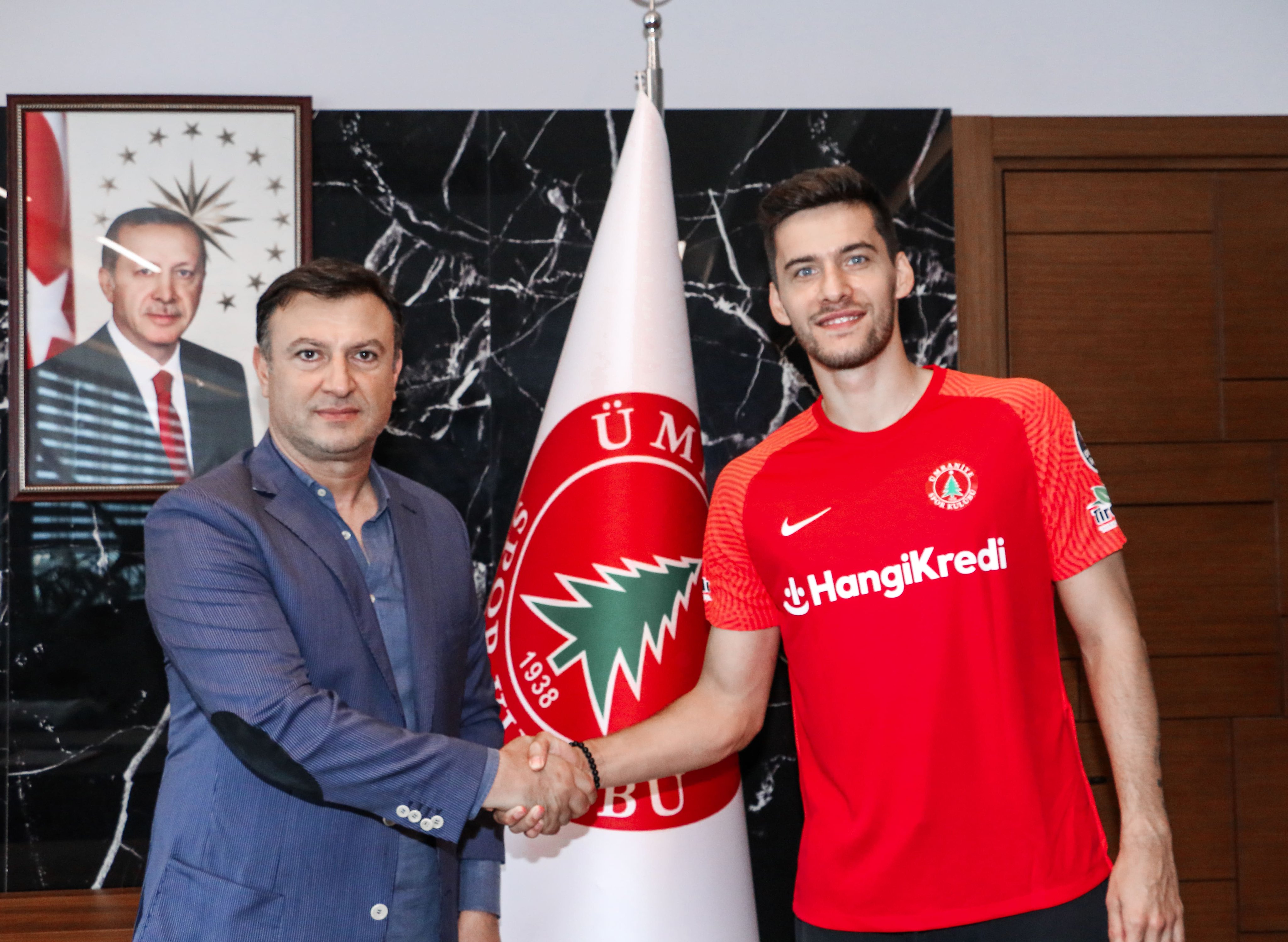 Umut Nayir, �mraniyespor'da