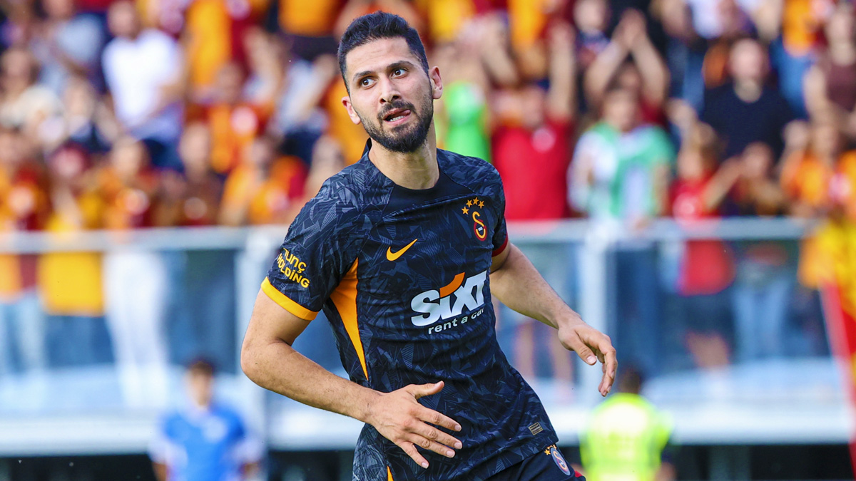 Emre Akbaba'dan �a��rtan karar! Her �ey alt �st oldu: Kimse bunu beklemiyordu...