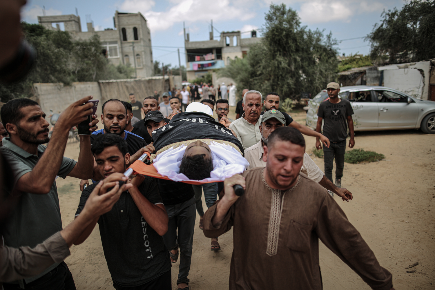 �srail'in sald�r�lar�nda �lenlerin say�s� 49'a y�kseldi